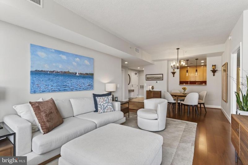 3650 S Glebe Rd #642, Arlington, VA 22202