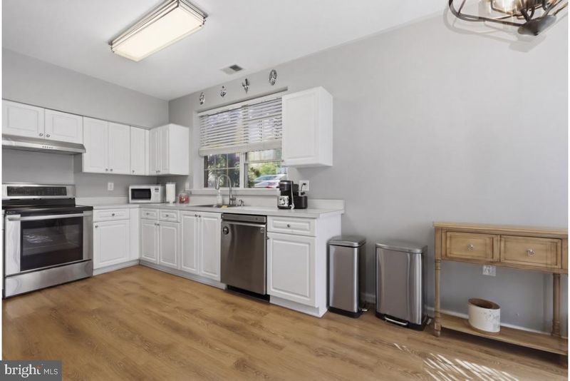 2054 Pawlet Dr #34C, Crofton, MD 21114