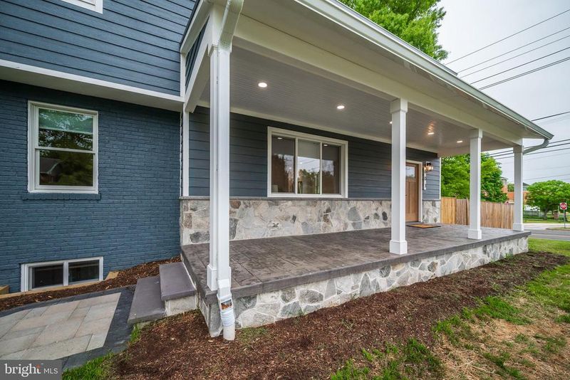 601 Ray Dr, Silver Spring, MD 20910
