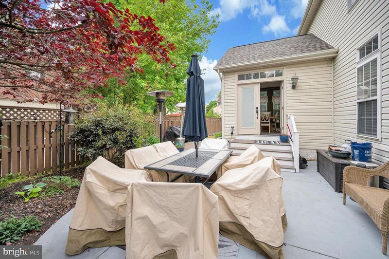 3625 Drews Ct, Alexandria, VA 22309