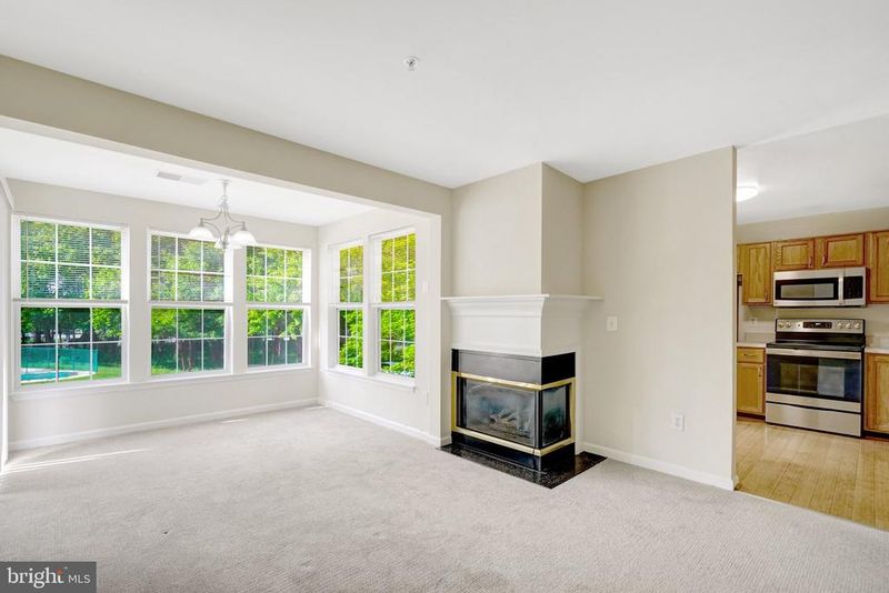 7530-E Coxton Ct #113, Alexandria, VA 22306
