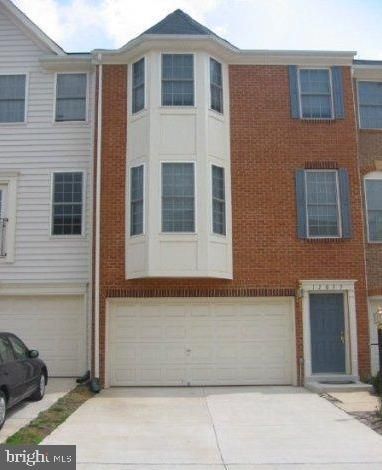 12039 Kemps Landing Cir, Manassas, VA 20109