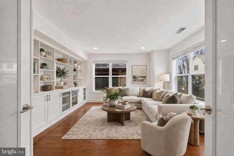 3248 Royal Fern Pl, Rockville, MD 20852