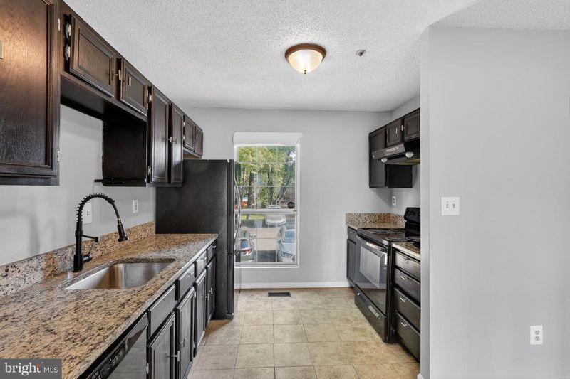 1062 Karen Blvd, Capitol Heights, MD 20743
