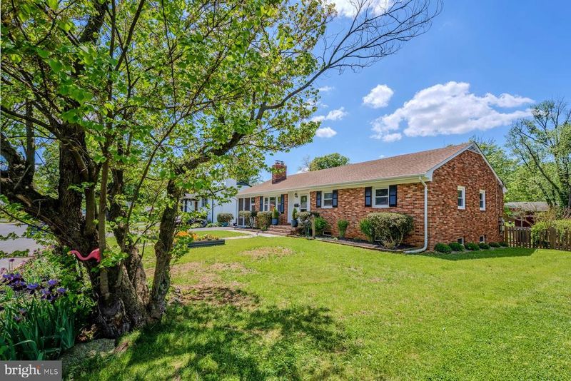 707 Wage Dr SW, Leesburg, VA 20175
