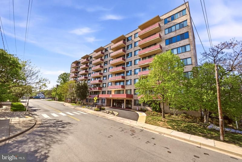 4201 Cherry Hill Rd #503, Arlington, VA 22207