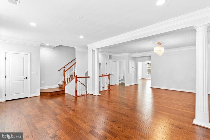 14162 Haro Trl, Gainesville, VA 20155