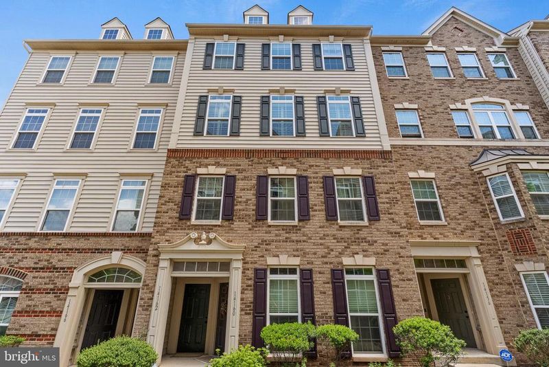 14162 Haro Trl, Gainesville, VA 20155