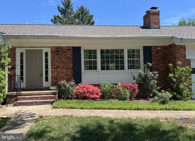 1201 Allendale Rd, Mclean, VA 22101