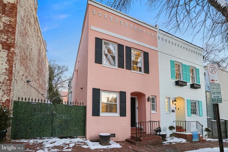 1233 Potomac St NW, Washington, DC 20007