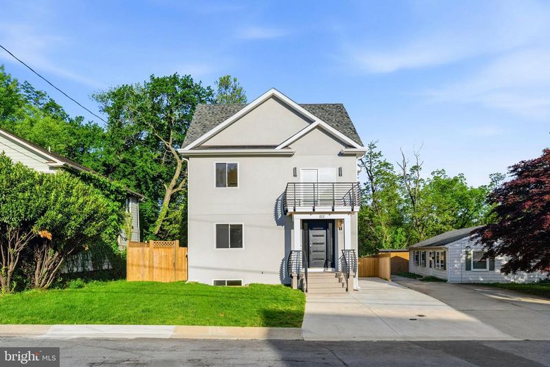 512 Bickford Ave, Rockville, MD 20850