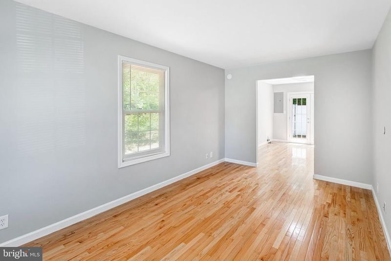 316 Surry Ln #132, Stafford, VA 22556