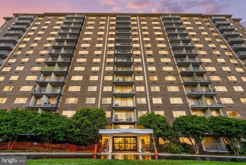 2059 Huntington Ave #311, Alexandria, VA 22303