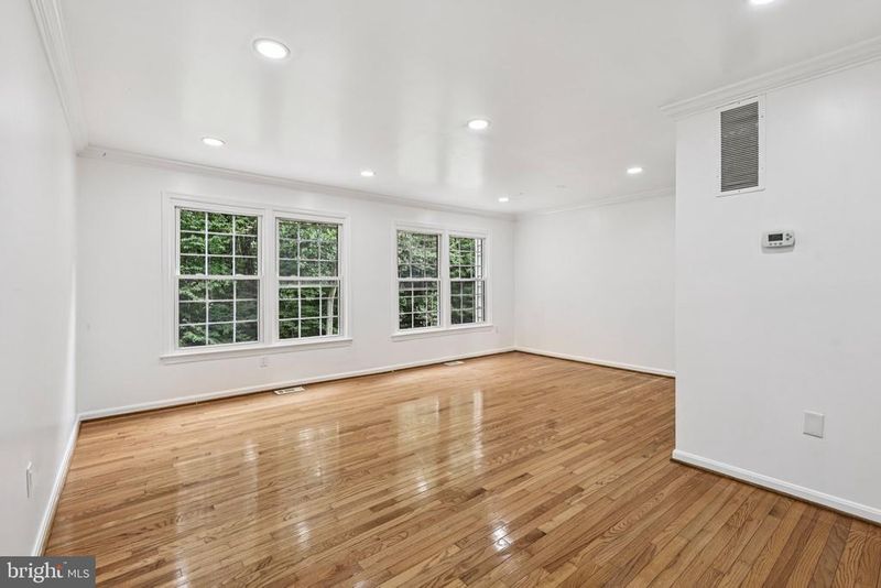 6312 Teakwood Ct, Burke, VA 22015