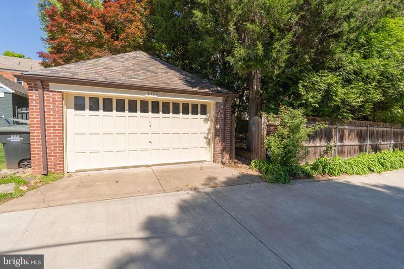 5103 Chevy Chase Pw NW, Washington, DC 20008