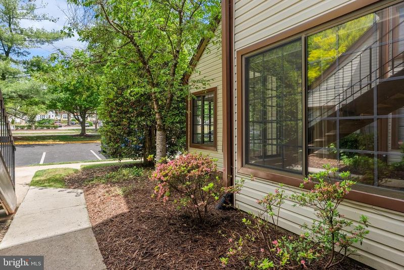 1611 Airy Hill Ct #9A, Crofton, MD 21114