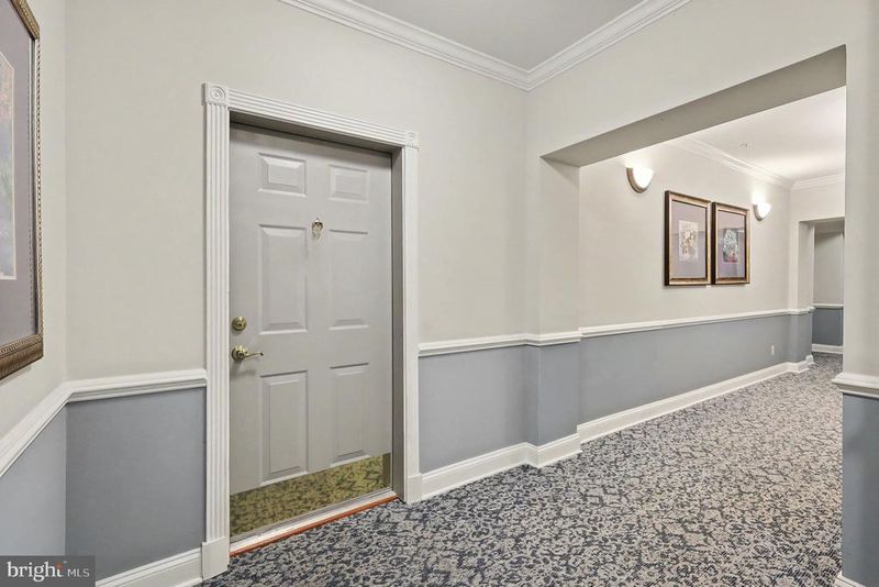 20745 Royal Palace Sq #209, Sterling, VA 20165