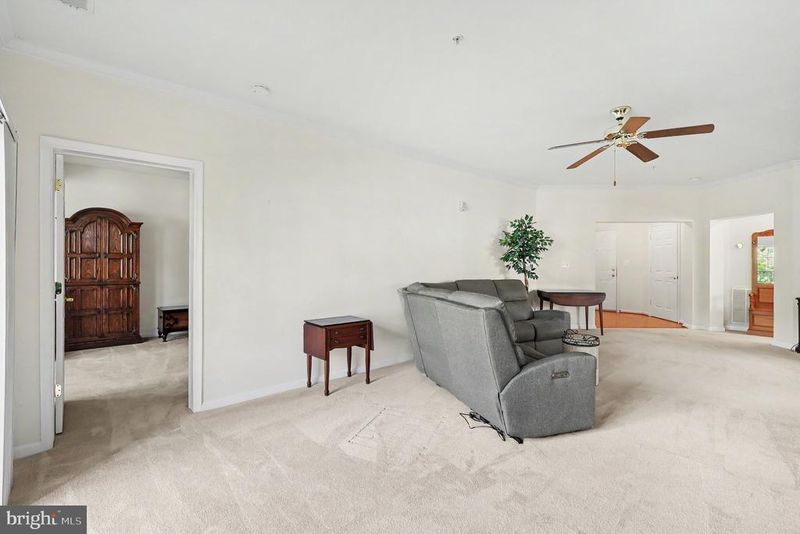 20745 Royal Palace Sq #209, Sterling, VA 20165