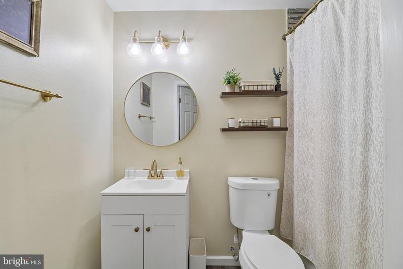 1774 Forest Park Dr, District Heights, MD 20747