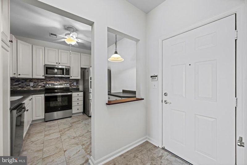 7335 Brookview Rd #104, Elkridge, MD 21075
