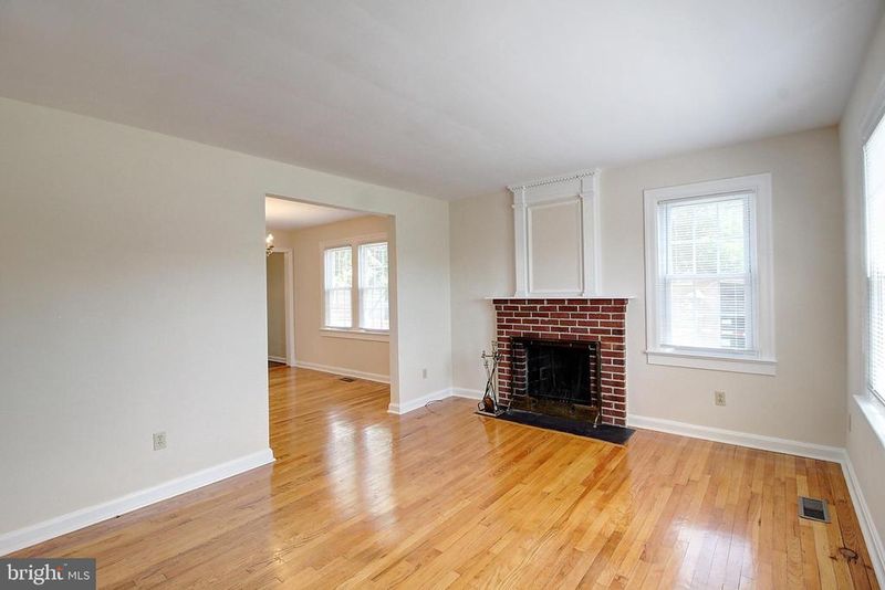 537 Wilson Pl, Frederick, MD 21702