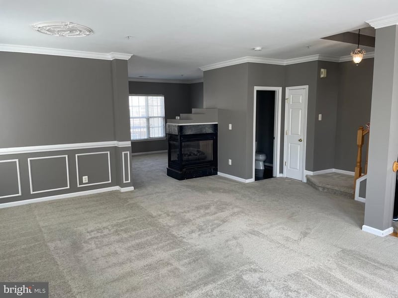 313 Cross Green St #313-B, Gaithersburg, MD 20878