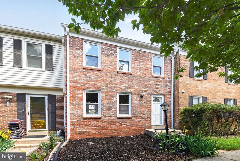220 Pender Pl, Rockville, MD 20850