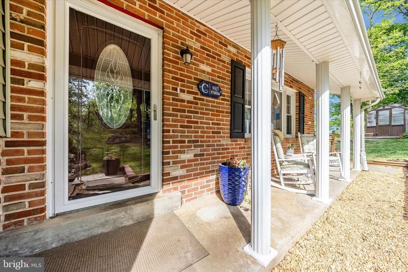 9907 Mount Tabor Rd, Myersville, MD 21773