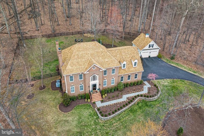 1198 Hawling Pl SW, Leesburg, VA 20175