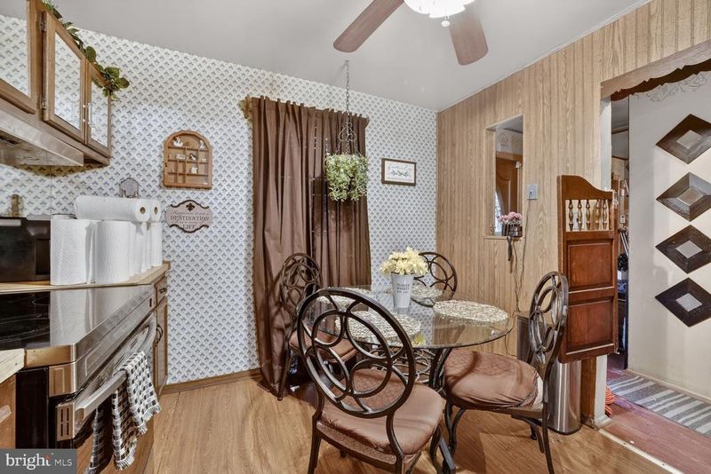 834 Wheeler Hill Dr SE #834, Washington, DC 20032