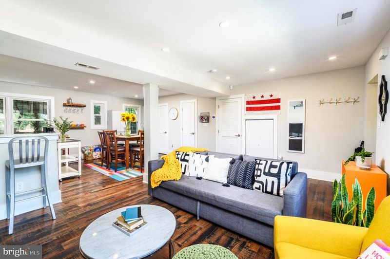 5053 Sheriff Rd NE, Washington, DC 20019