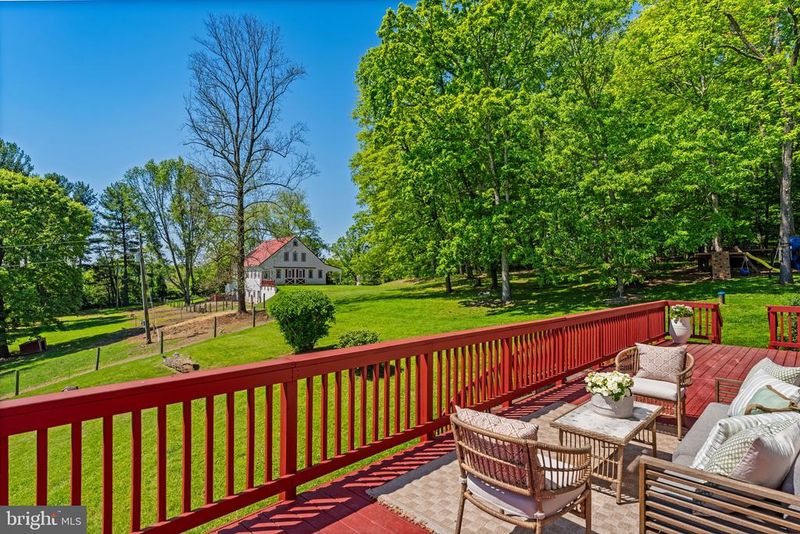 42165 Black Walnut Ln, Leesburg, VA 20176