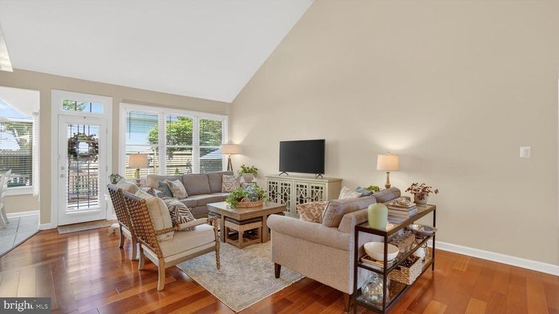 2800 Brite Ct, Crofton, MD 21114