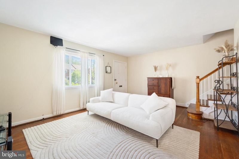 5044 10th St NE, Washington, DC 20017