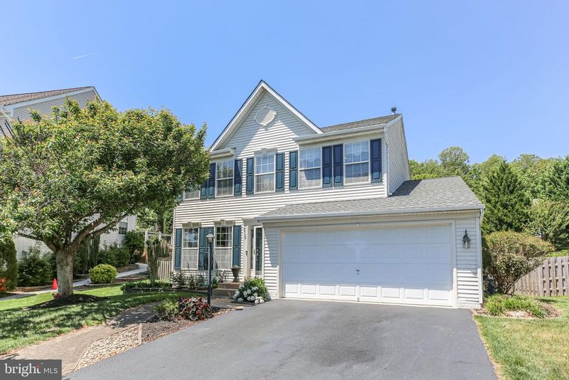 3726 Katie Pl, Triangle, VA 22172