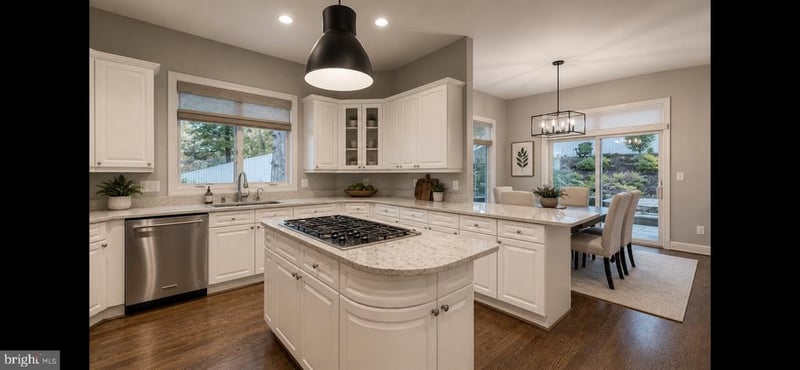 3242 Valley Ln, Falls Church, VA 22044