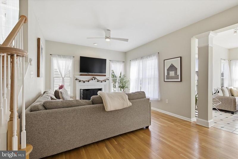 20358 Plainfield St, Ashburn, VA 20147