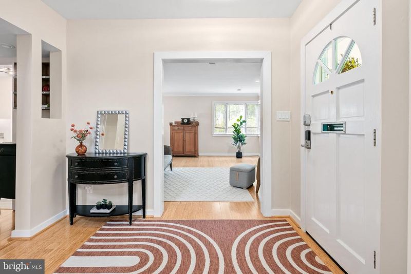 5501 23rd St N, Arlington, VA 22205