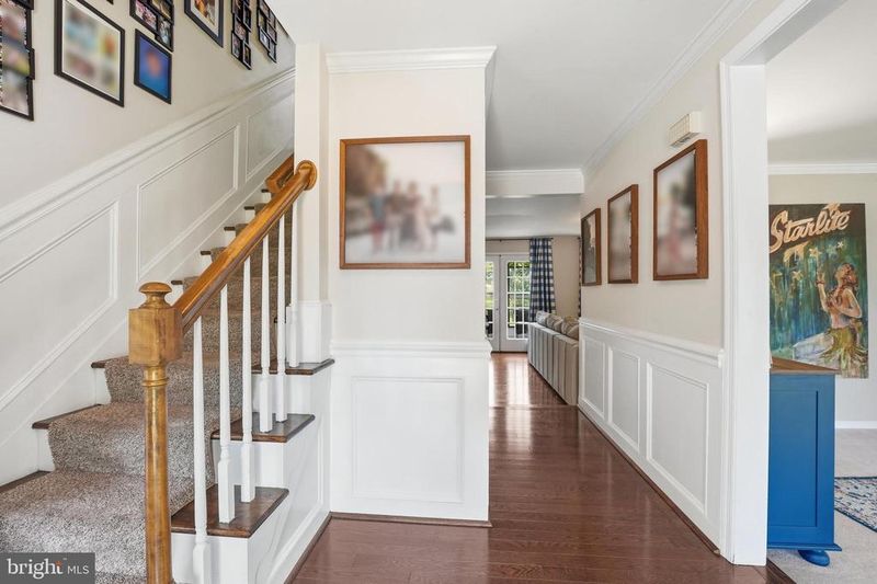 9215 Cork Pl, Burke, VA 22015