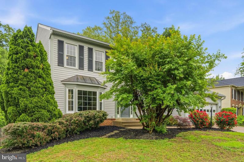 3660 Thomasson Crossing Dr, Triangle, VA 22172