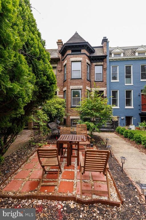 1437 East Capitol St SE #B, Washington, DC 20003