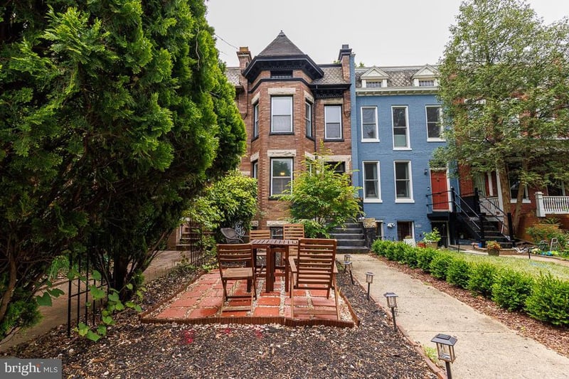 1437 East Capitol St SE #B, Washington, DC 20003