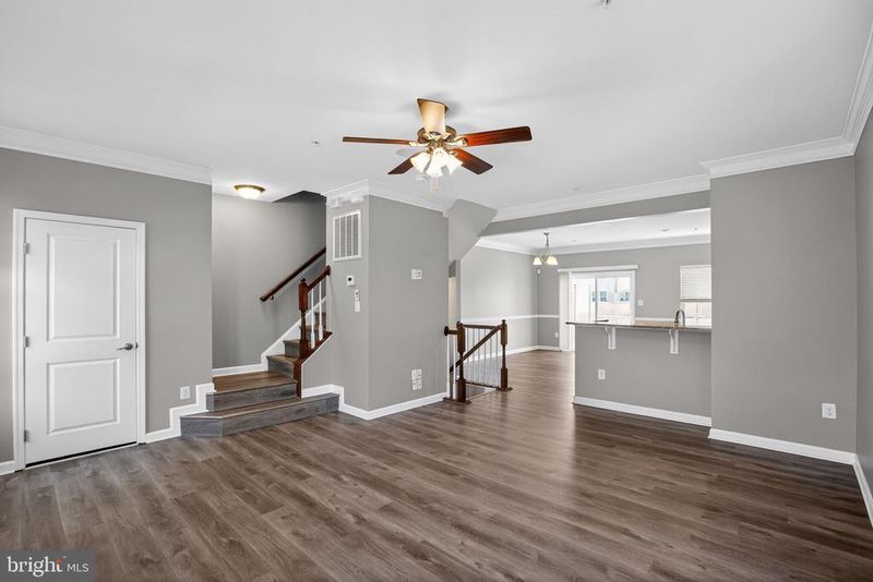 5413 Doubleday Ln, Waldorf, MD 20602