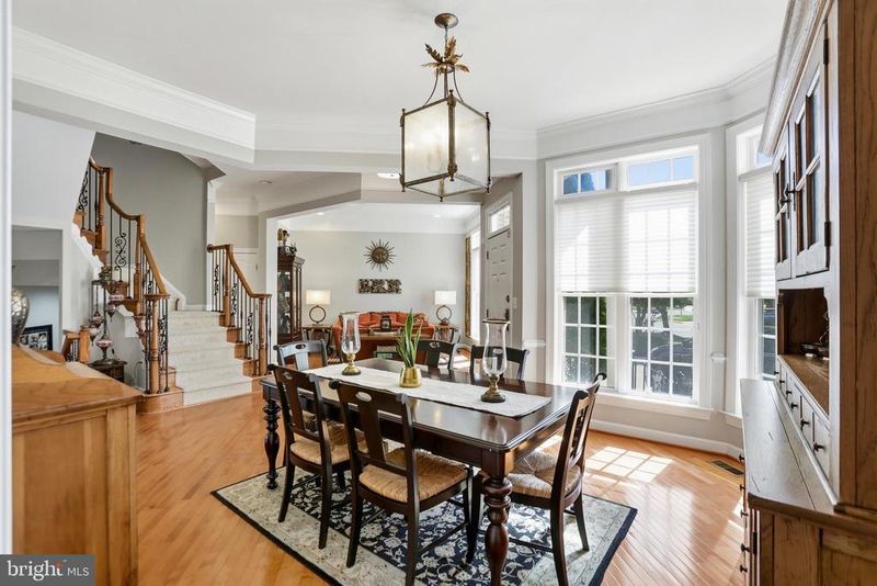 43642 Hartshire Ter, Leesburg, VA 20176
