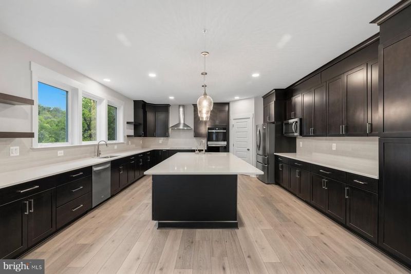 6721 Balmoral Overlook, New Market, MD 21774