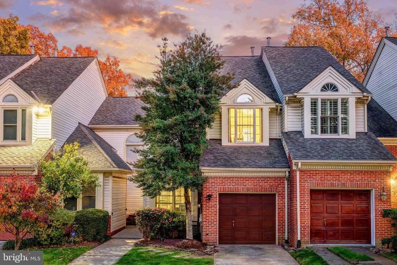 2029 Magarity Ct, Falls Church, VA 22043