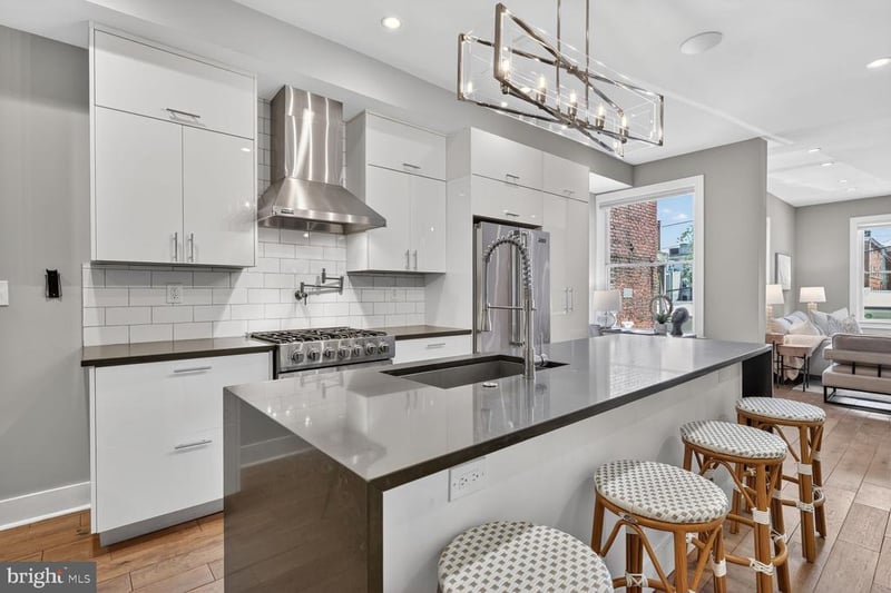 1224 Euclid St NW #1, Washington, DC 20009