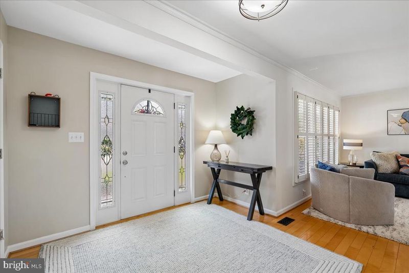 5263 5 Fingers Way, Columbia, MD 21045