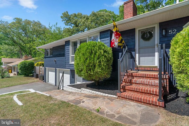 52 Sunset Dr, Severna Park, MD 21146