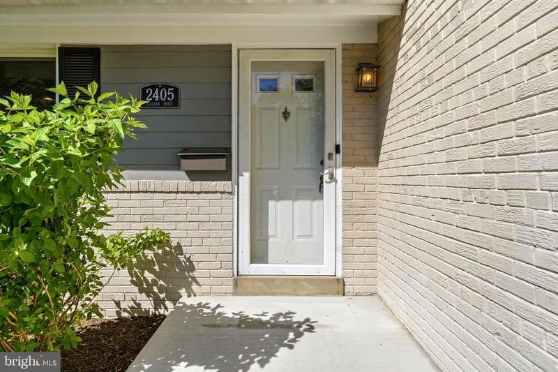 2405 Lillian Dr, Silver Spring, MD 20902